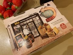 -BHC炸鸡(明洞总店)