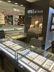 -明牌珠宝(新百店)