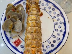 -覃记海鲜美食餐厅