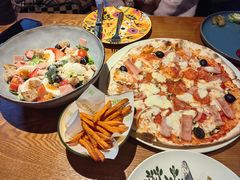 -JINNS锦时 steak&pizza(浸信会礼拜堂旧址店)