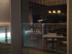 -瑰丽酒店·海吧·天际下午茶·现场DJ·天台酒吧