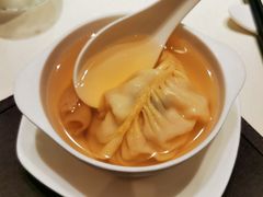 花胶灌汤饺-皇朝会.经典传统粤菜(外滩店)