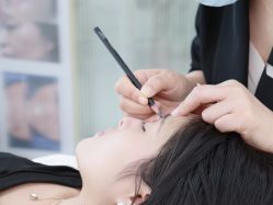 点击看大图 -韩美绣·骨相纹眉·洗眉美瞳线