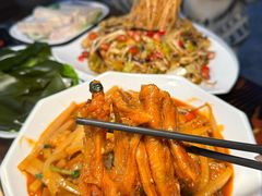 -顺水湾·牛肉牛杂火锅(驾鹤店)