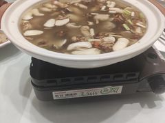 -龙悦湾酒家·八阵鱼生·渔人码头店