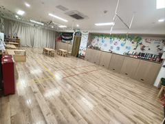 -无艺三语日托早教Arti School(高尔夫园区)