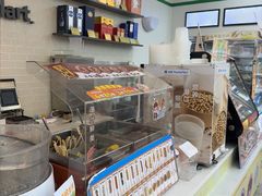 -全家便利店(天目山路三店)