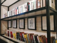 -8锅臭臭锅·正宗台湾小火锅(中心五路店)