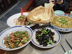 -六合居·明厨亮灶餐厅(成双大道店)