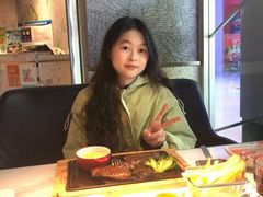 -豪客来牛排(华创国际广场店)