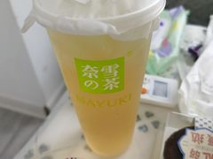 -奈雪的茶(百盛店)