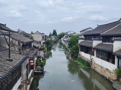 -汇龙潭