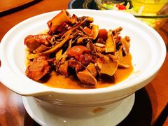 菌菇猪手煲-半勺·新徽菜(银泰城店)