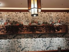 -八府香鸭·啫啫煲(华山路店)