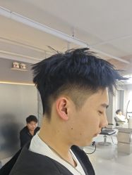 -宫铭烫发染发接发店