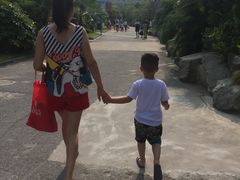 -平湖九龙山乐满地水上乐园