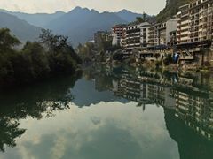 -长寿村