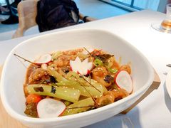 铁观音微辣牛蛙锅-茶宴·美食地标餐厅(沙坡尾店)