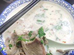 羊肉汤（多肉）-穆得·老周家牛肉烧饼(普利街店)