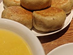 -清真吴记门钉肉饼·喜多利