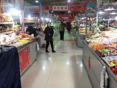 自助取餐区-天塔菜市场
