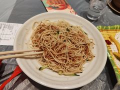 -肥肥虾庄·金牌油焖大虾(杨园滨江时代walk店)