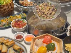 -煲王粤菜餐厅(中侨中心店)