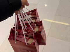 -Laderach 莱德拉(上海环贸iapm店)