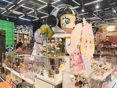 -泡泡玛特POPMART(侨福芳草地店)