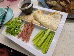 -巧克力渔家.小船海鲜胶东菜(万平口店)