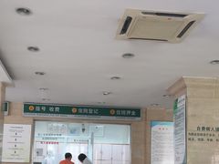 -武警上海市总队医院-停车场