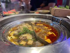 -唇辣号重庆老火锅(燕郊鑫乐汇店)