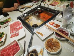 -海底捞火锅鲜切牛肉主题店(长寿路店)