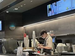 -喜茶(深圳万象城黑金店)