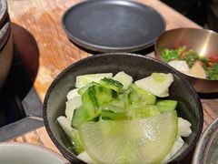 -毛辣果·酸