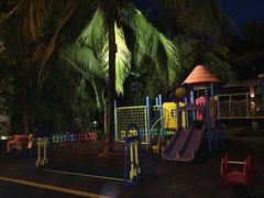 -三亚湾海居铂尔曼度假酒店