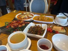 -隔壁老王·家常云南菜(花巷店)