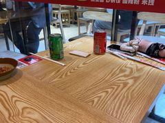 -魔都三兄弟酸辣粉·蘸卤炸串(虹桥万科店)