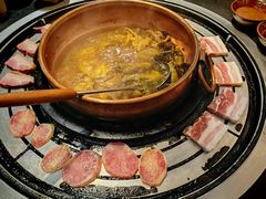 -阿山卓·野生菌火锅·纳西火塘烤肉