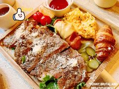 -玲婧胡同·生日蛋糕·餐厅(嘉里城店)