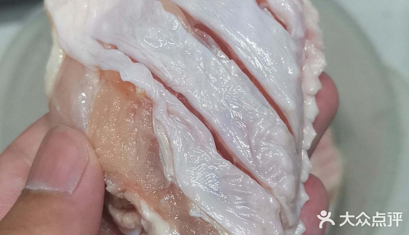 不加一滴油的奥尔良烤翅，即便减肥也不能坑了自己的嘴巴