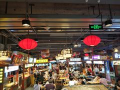 大堂-八一好吃街·高品美食广场