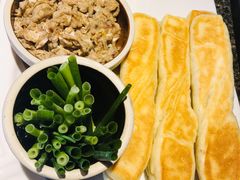 虾酱卷子-渔民船说·北塘海鲜·天津菜·海肠捞饭(北塘古镇店)