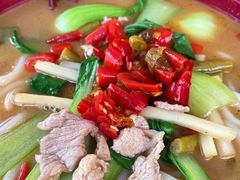 -牛八宝桂林米粉(八里庄店)