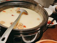 -乔街深夜食堂·小龙虾·高压锅生蚝(杭州总店)