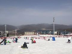 -鳌山滑雪度假区