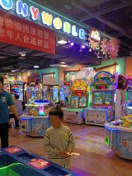 点击看大图 -卡通尼乐园(银泰店)