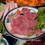 朋友跟我说有家火锅店在重庆当地传承了三代人了