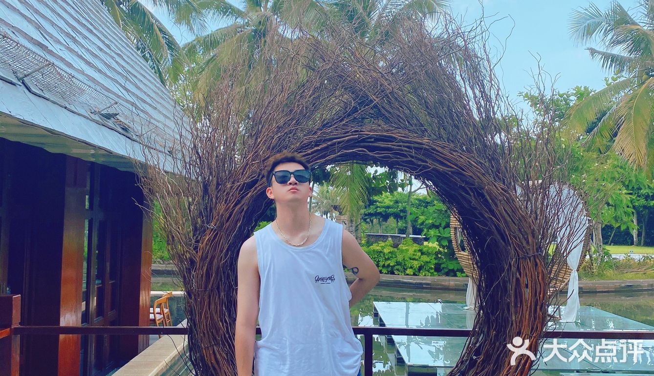 三亚沿江黎家宴｜一生必吃的海南菜 