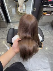 -藤野造型烫染·漂发